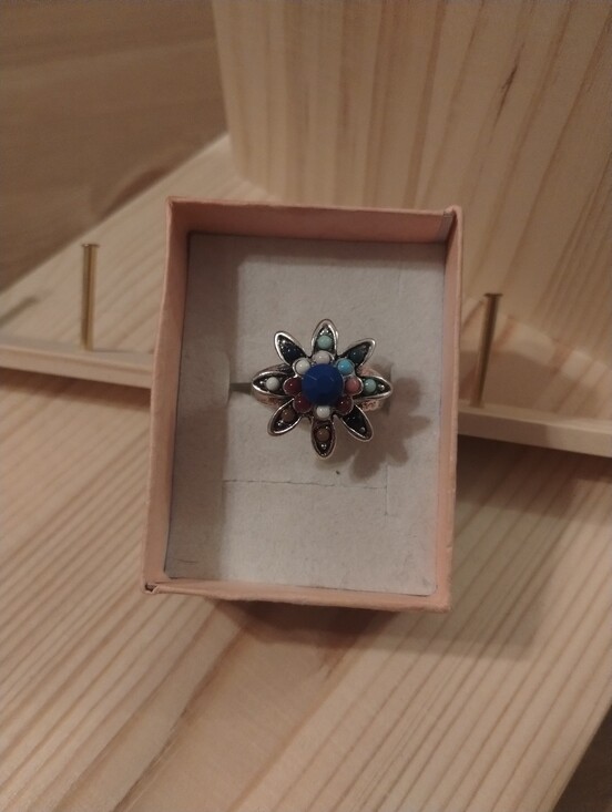 Jewelry - Boho Floral Statement Ring Multicolor Flower Ring Silver Tone Size 8.5